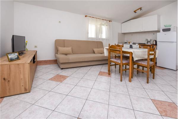 Apartment A2, for 4 persons