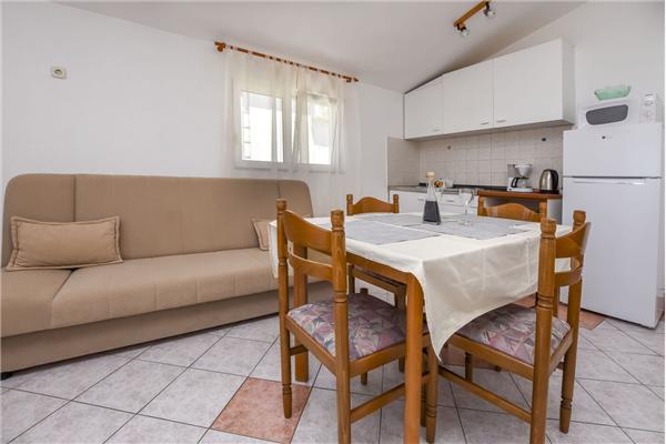 Apartment A2, for 4 persons