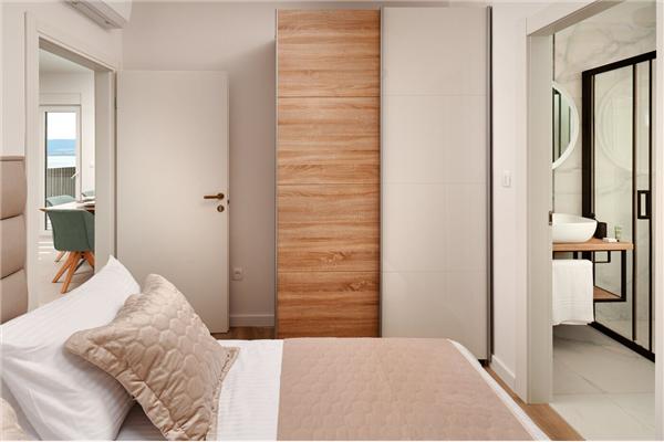 House K1, for 12 persons