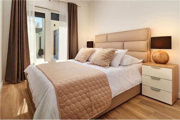 House K1, for 12 persons