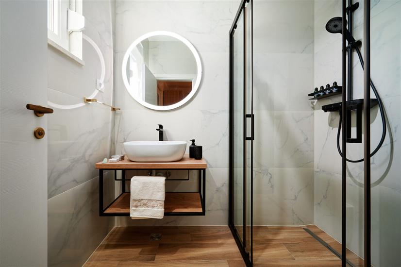 House K1, for 12 persons