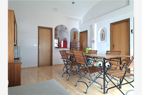 Apartment A3, for 5 persons