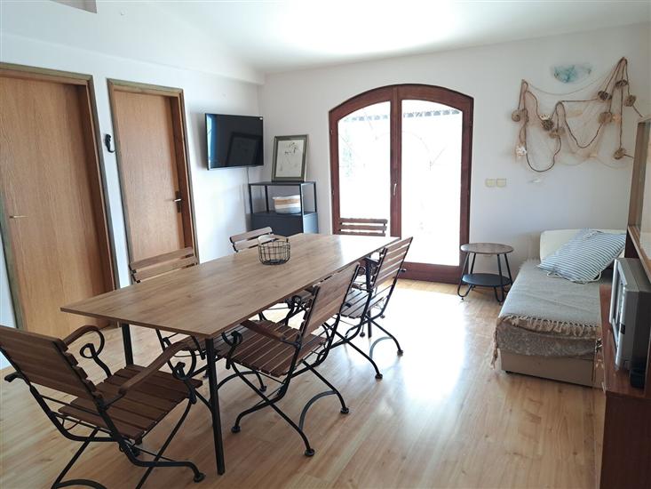 Apartment A3, for 5 persons