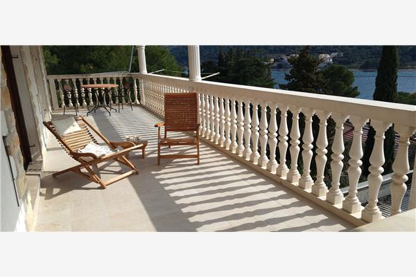 Apartment A3, for 5 persons