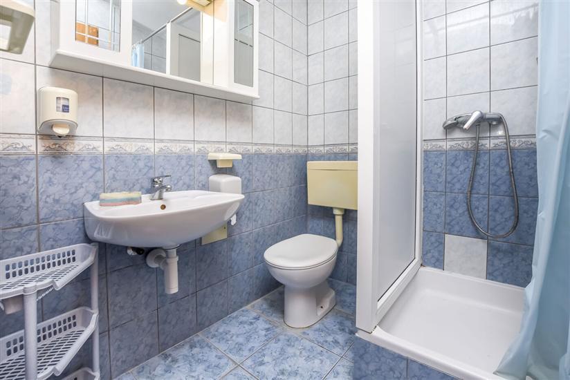 Apartment A1, for 3 persons