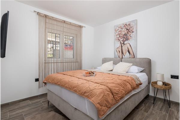 House K1, for 10 persons