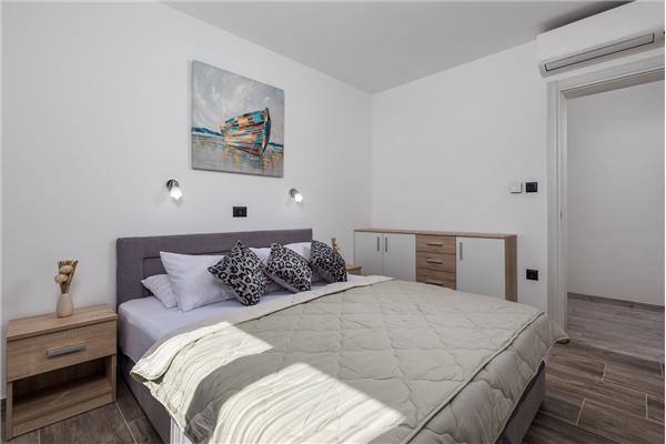 House K1, for 10 persons