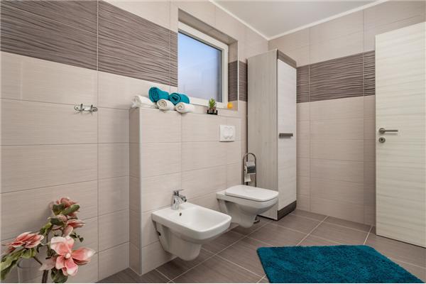 House K1, for 10 persons