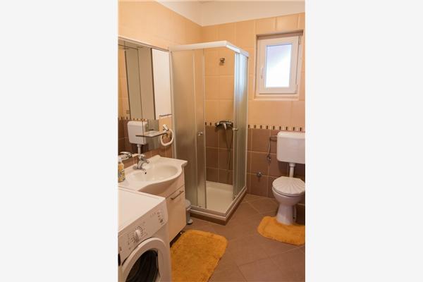 Apartman A3, na 5 osebe