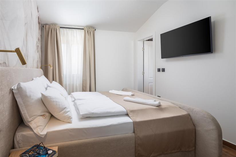 House K1, for 8 persons