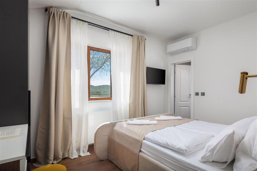 House K1, for 8 persons