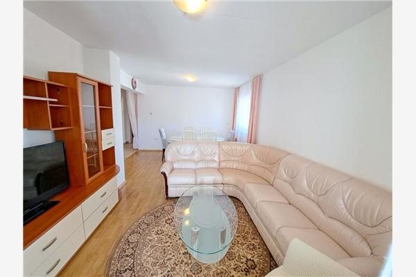 Apartment A1, for 7 persons