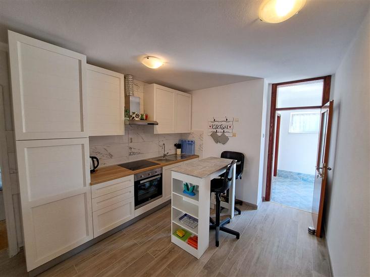 Apartment A1, for 7 persons