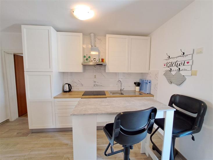 Apartment A1, for 7 persons