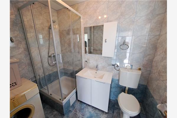 Apartment A1, for 7 persons