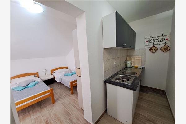 Apartment A1, for 7 persons