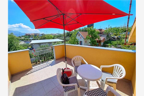 Apartment A1, for 7 persons