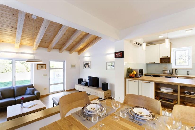 House K1, for 8 persons