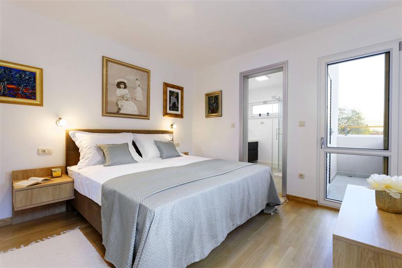 House K1, for 8 persons