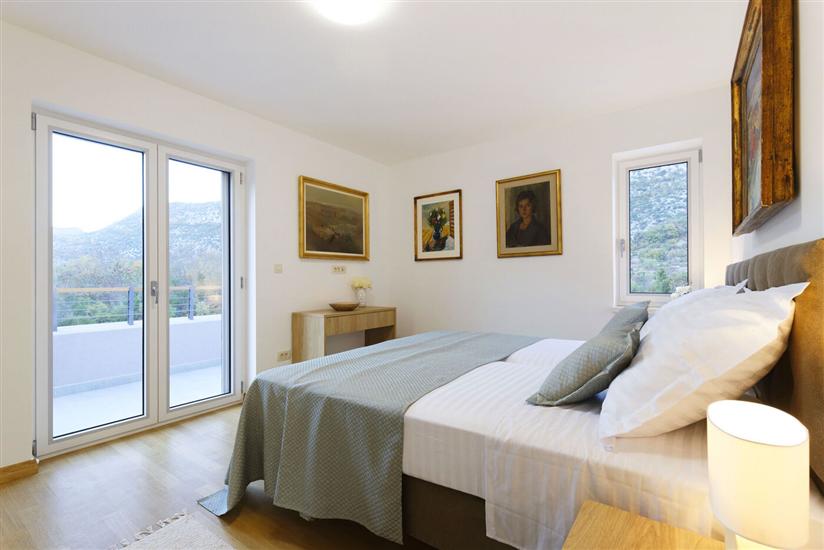 House K1, for 8 persons