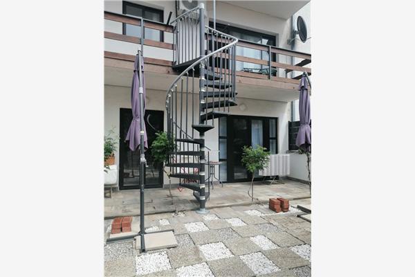 House K1, for 12 persons