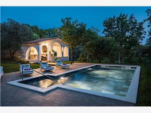 Villa Villa Laura Medulin Medulin, Size 130.00 m2, Accommodation with pool