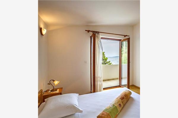 Apartment A1, for 5 persons