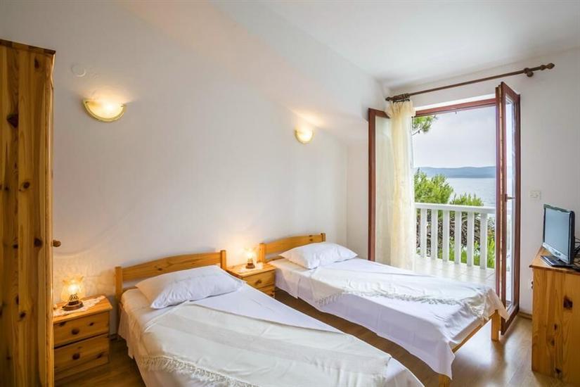 Apartment A1, for 5 persons