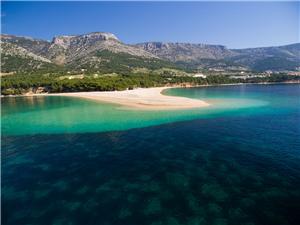 KL-zlatni-rat-beach