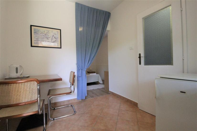 Room S2, for 2 persons