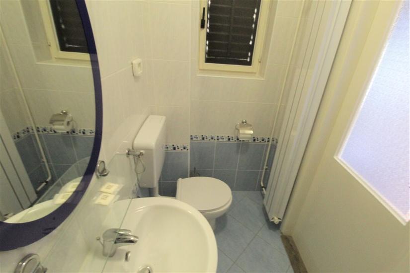 Room S2, for 2 persons