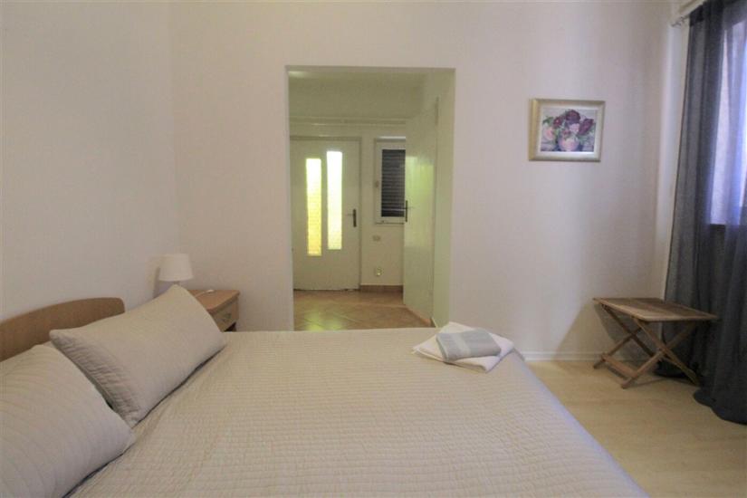 Room S4, for 2 persons