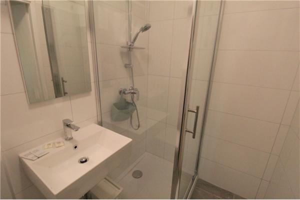 Room S4, for 2 persons