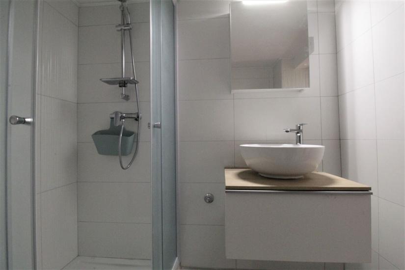 Room S1, for 2 persons