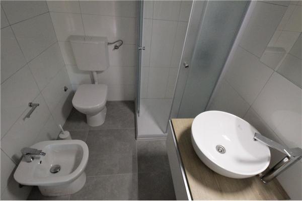 Room S1, for 2 persons