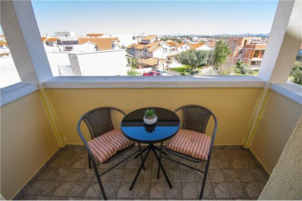 Apartman A2, za 5 osoba/e