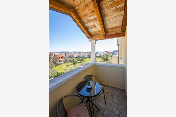 Apartman A2, za 5 osoba/e