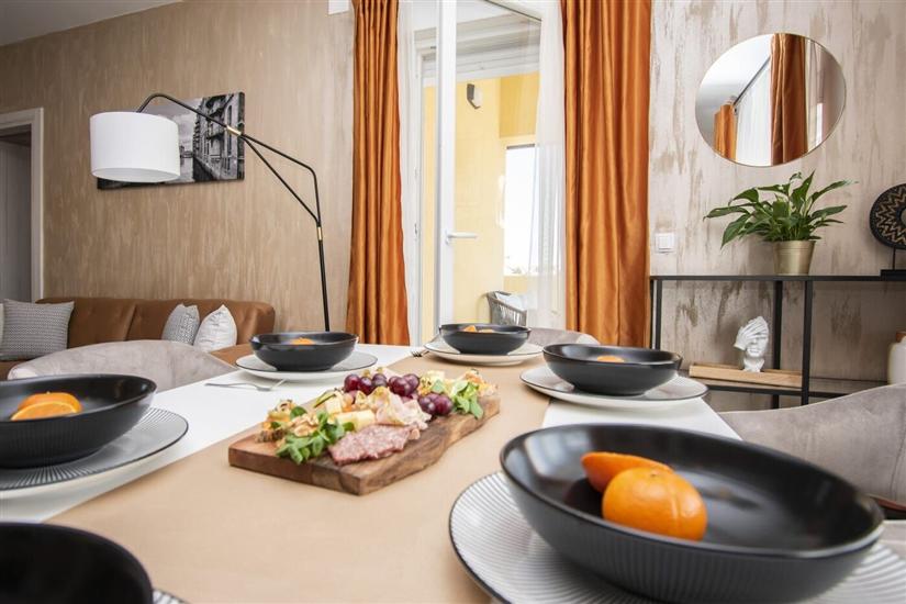 Apartman A2, za 5 osoba/e