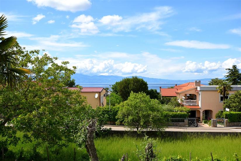 Apartment A2, for 5 persons