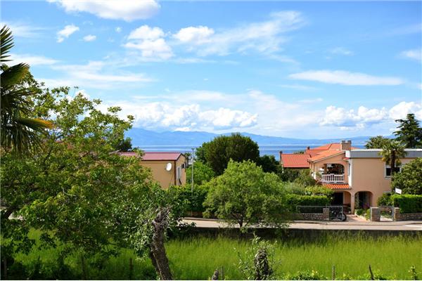 Apartment A2, for 5 persons