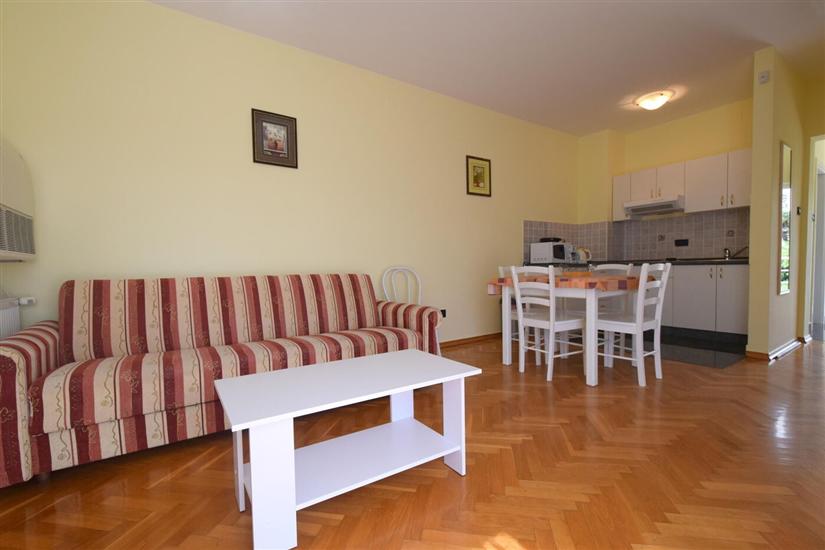 Apartment A1, for 5 persons
