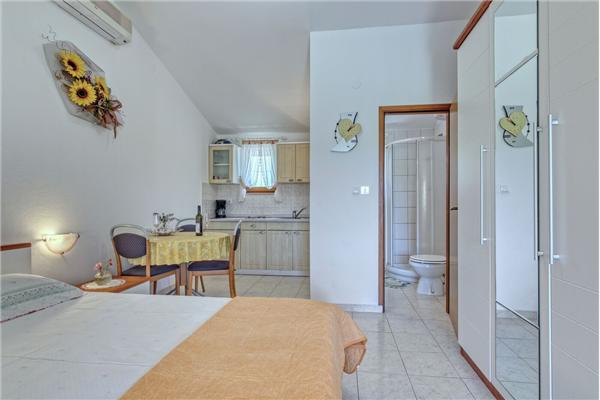 House K1, for 2 persons