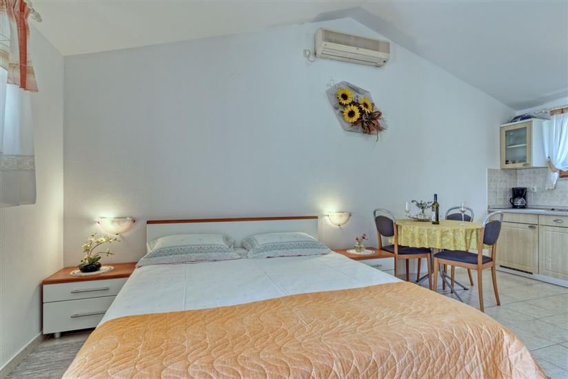 House K1, for 2 persons