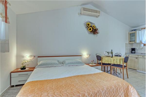 House K1, for 2 persons