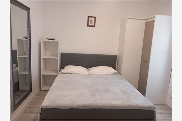 Apartment A2, for 5 persons