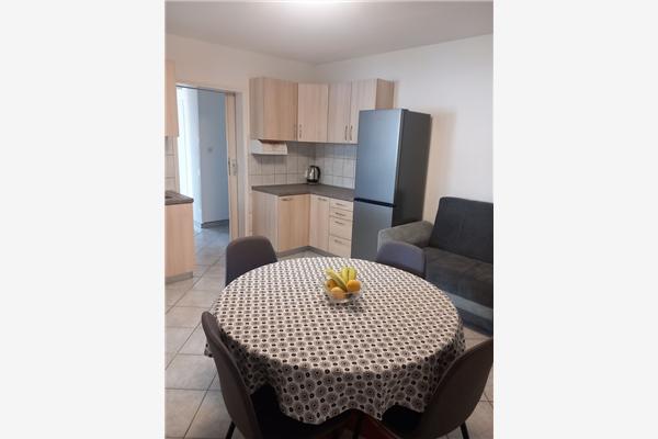 Apartment A2, for 5 persons