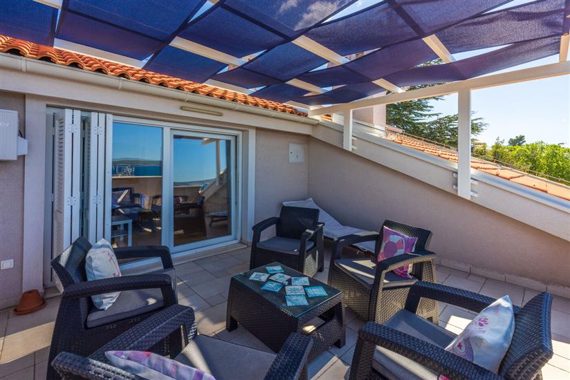 Apartment A2, for 6 persons