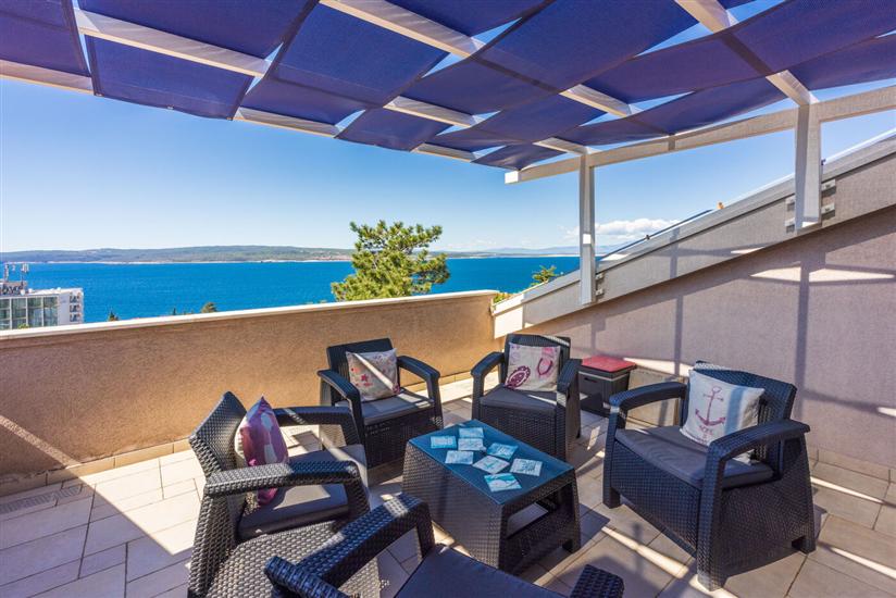 Apartment A2, for 6 persons