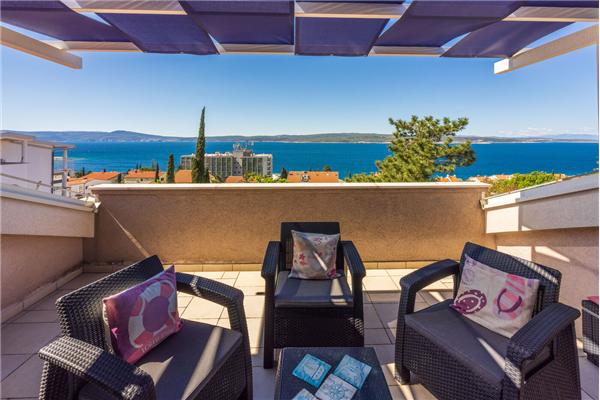 Apartment A2, for 6 persons