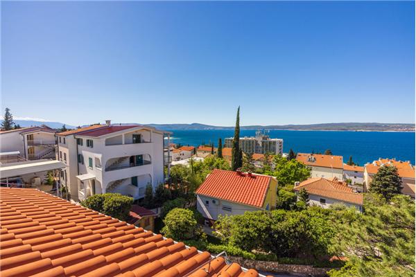 Apartment A2, for 6 persons